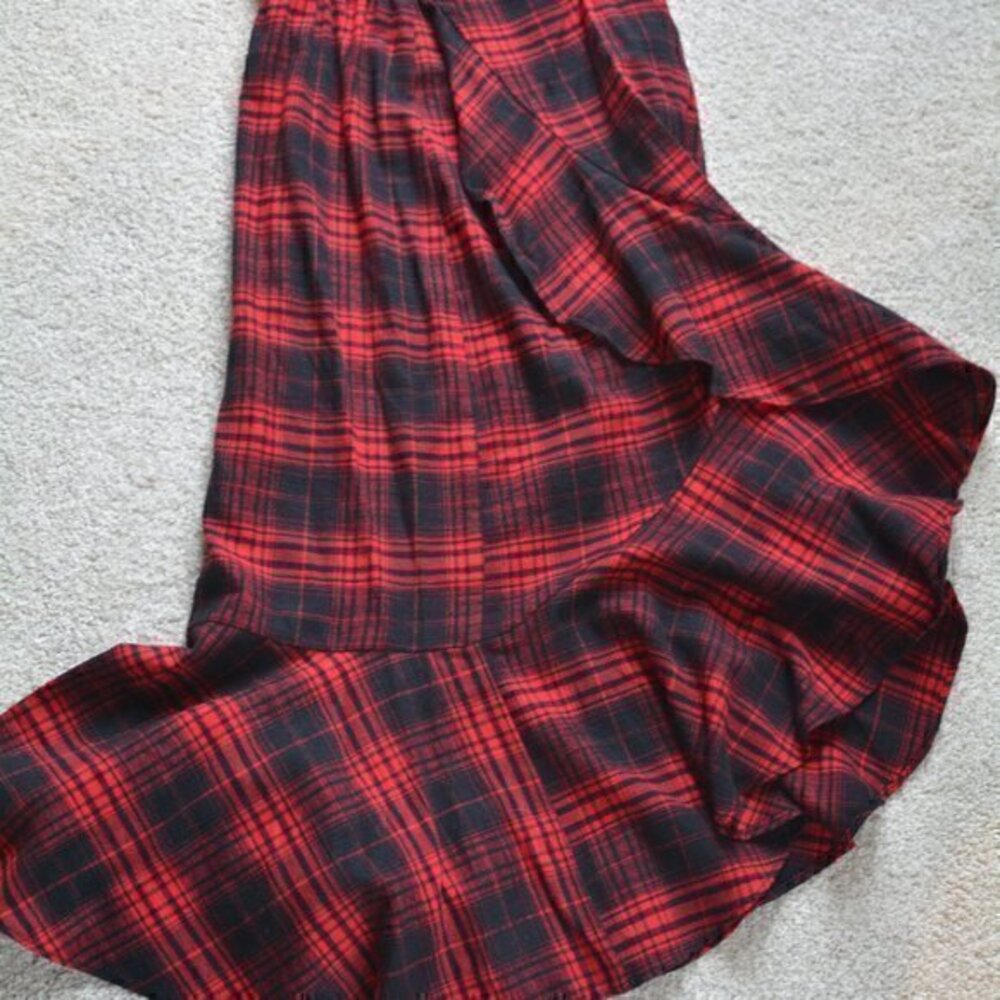 Sopranos skirt Red Black Plaid long skirt with ruffle size extra small